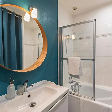 Les Toits De Gambetta アパート *